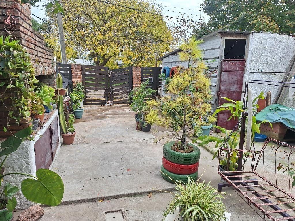 Colon, Venta 2 dor y demas .Planchada entrada vehicular pati