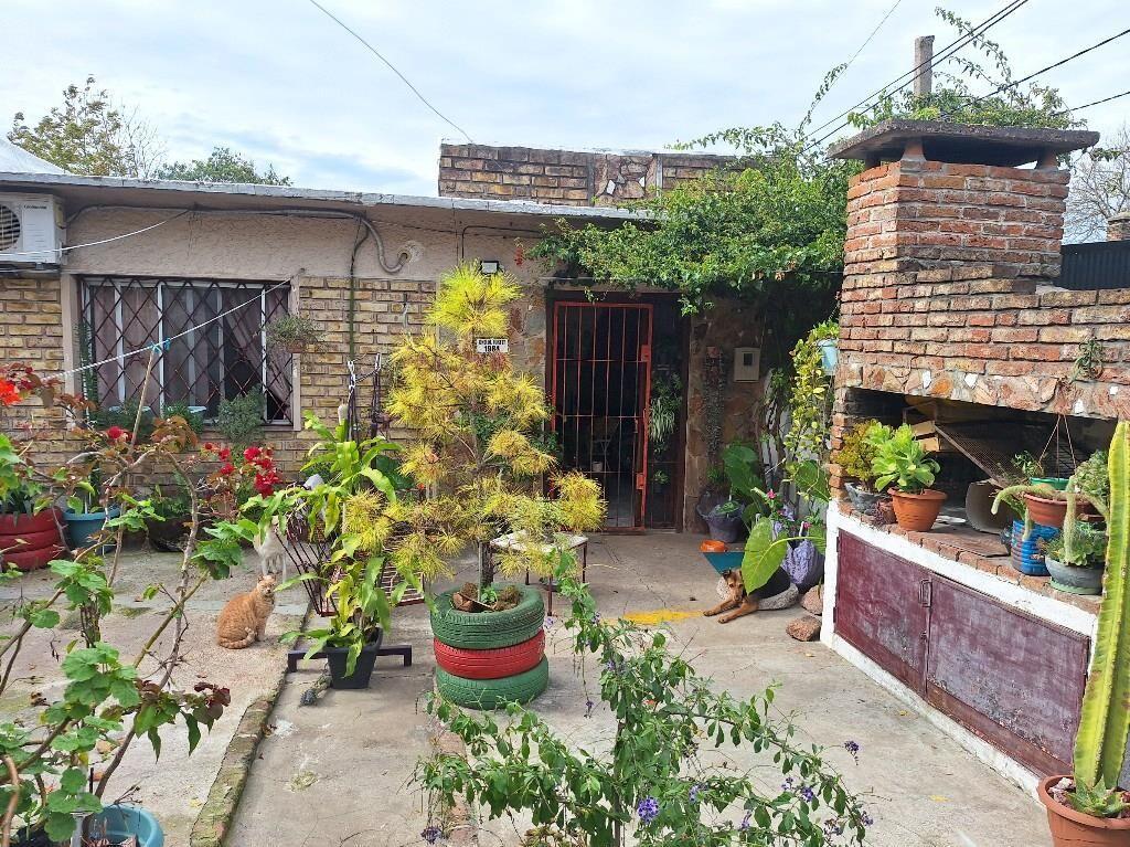 Colon, Venta 2 dor y demas .Planchada entrada vehicular pati