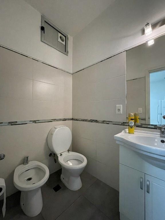 Oficina en venta, 109 metros, Centro, 1er piso por escalera