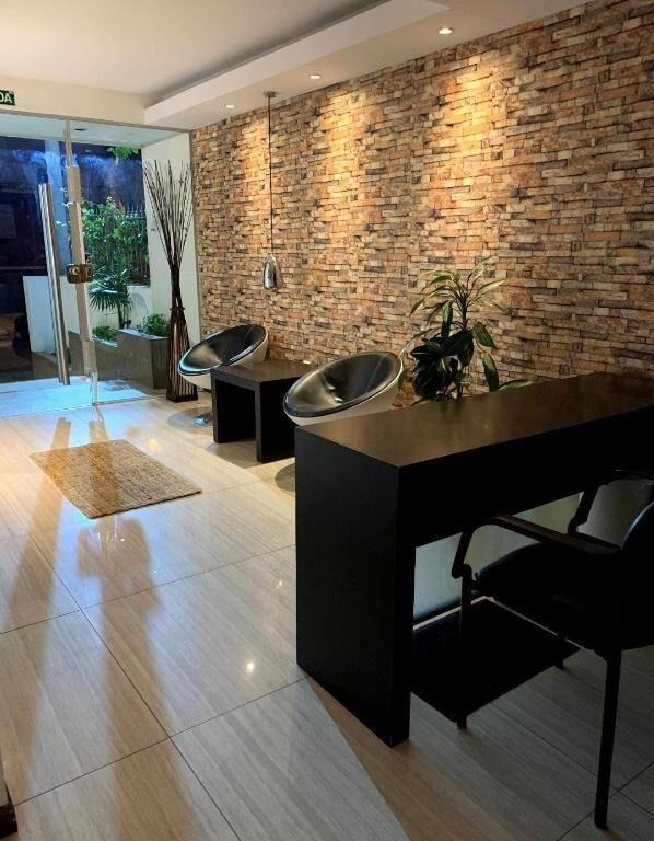 SUSENA INVERSIONES VENDE EXCELENTE APTO EN PUNTA CARRETAS