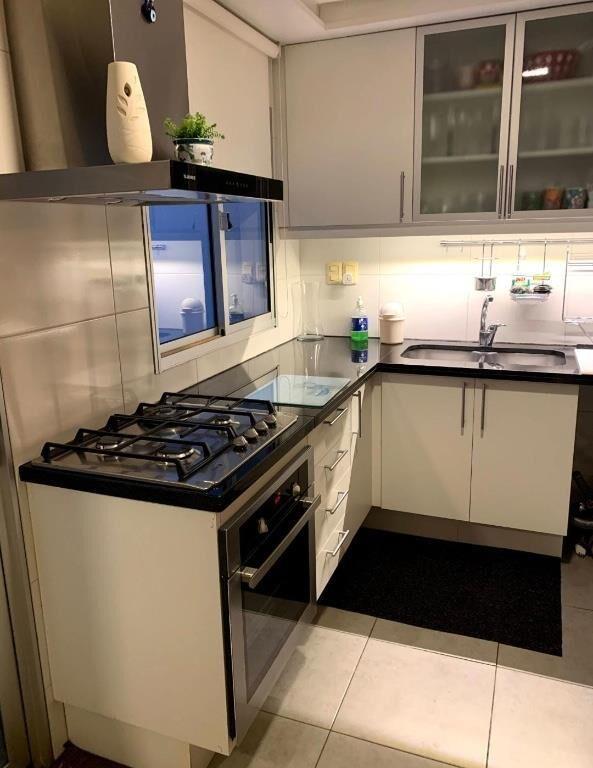 SUSENA INVERSIONES VENDE EXCELENTE APTO EN PUNTA CARRETAS