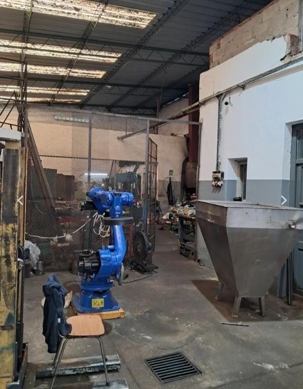 SUSENA INVERSIONES ALQUILA GRAN LOCAL EXCELENTE PUNTODEVENTA