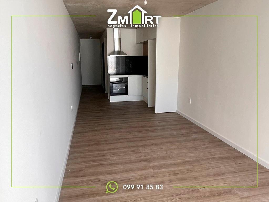 Estrene Monoambiente Con Cochera y Patio Con Parrillero