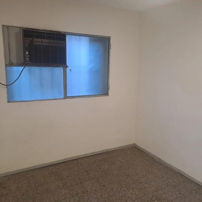 Se Alquila Cómodo Apto. De Dos Dormitorios, Centro Norte