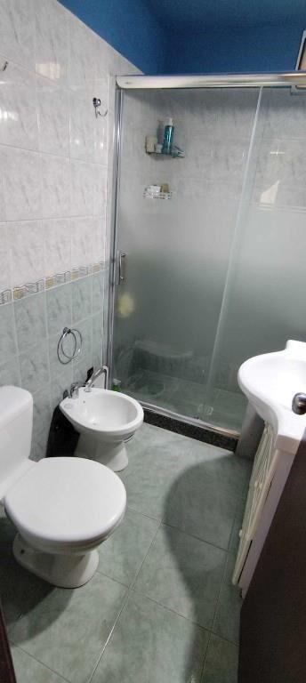 APTO. TIPO CASITA IMPECABLE !! 2 DORM. ESTUFA A LEÑA!!!