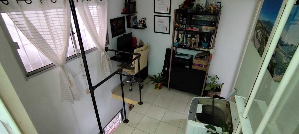 APTO. TIPO CASITA IMPECABLE !! 2 DORM. ESTUFA A LEÑA!!!