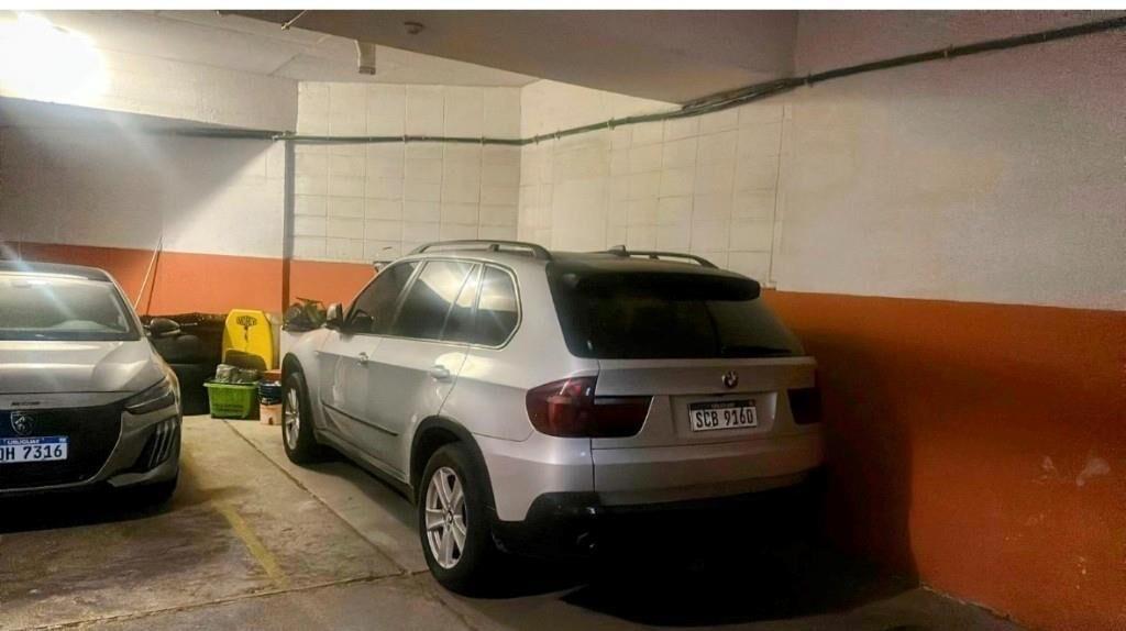 Apartamento con patio de 3 dormitorios en pocitos Nuevo