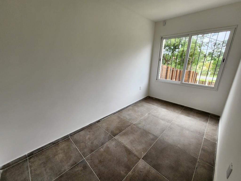 CASA A ESTRENAR!! AMPLIO TERRENO!!