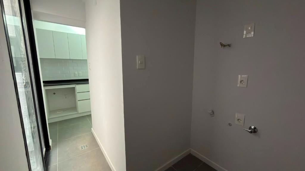 Venta Pocitos Ellauri y Av. Brasil 2 dormitorios 2 baños 203