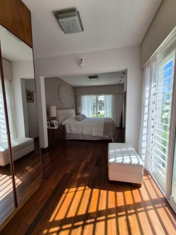 Casa moderna, pronta para entrar