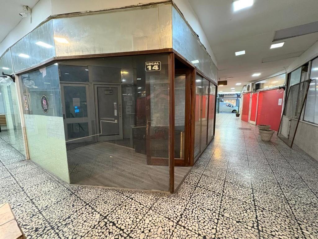 IMPERDIBLE OPORTUNIDAD! LOCAL COMERCIAL EN PLENO CENTRO