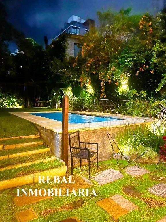 HERMOSA RESIDENCIA A NUEVO ! ! ! GGES ! ! ! CALEF. ! ! !