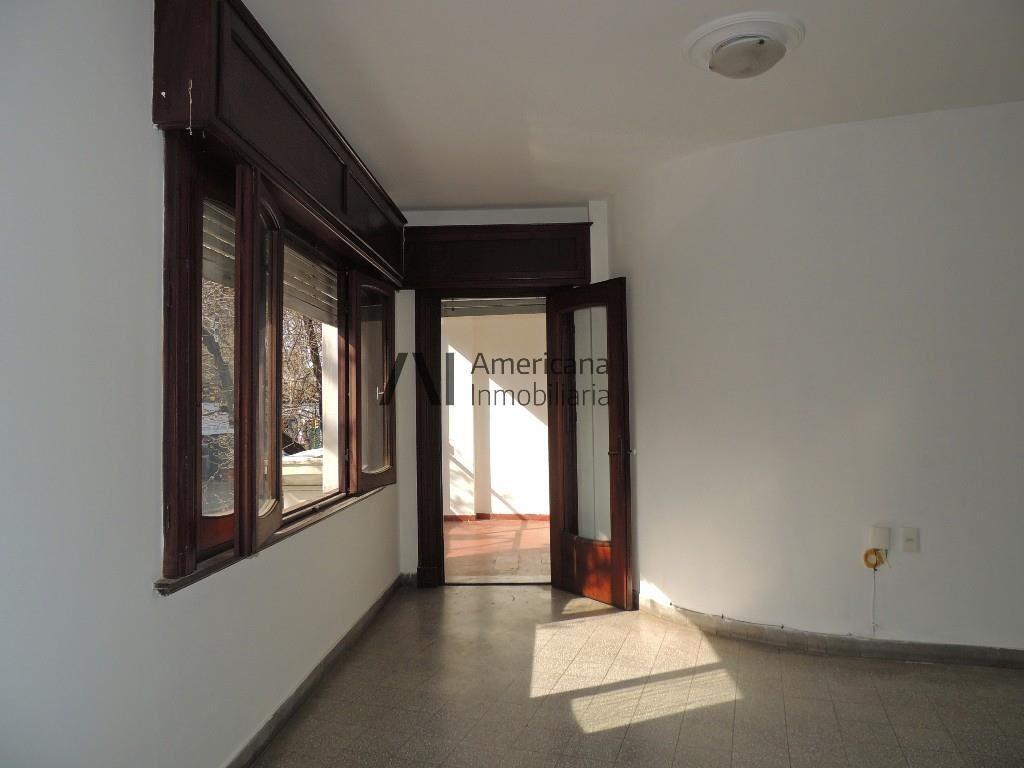 Apto. Tipo Casa | Dos Dormitorios | Sólida Construcción.