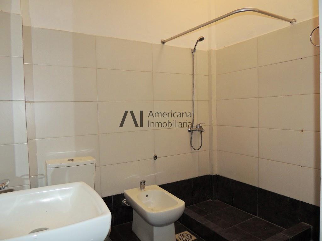 Apto. Tipo Casa | Dos Dormitorios | Sólida Construcción.