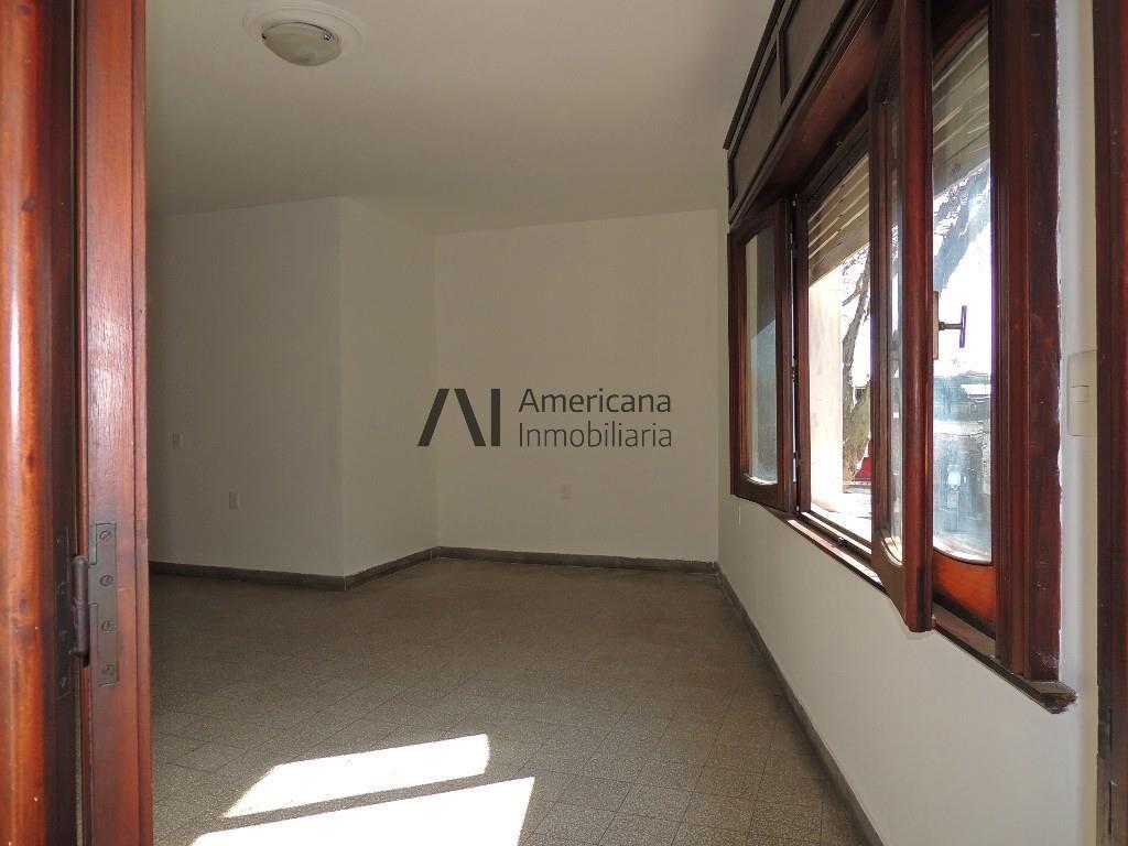Apto. Tipo Casa | Dos Dormitorios | Sólida Construcción.
