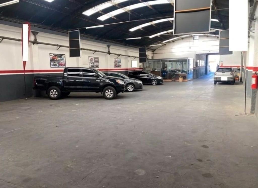 LOCAL COMERCIAL VENTA DE 700 MTS.  www.207GA331.ver.uy