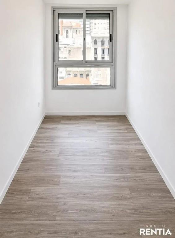Se vende apto 2 dorm con garaje, Calle Mercedes, Cordon