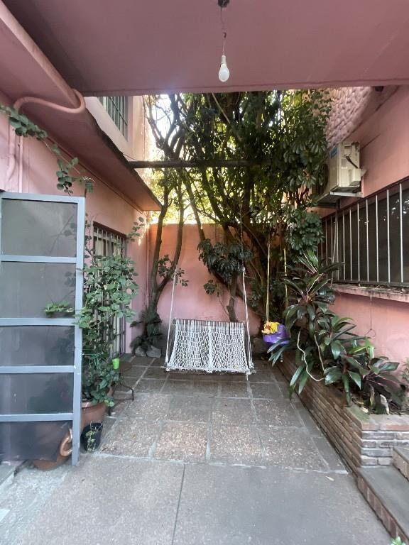 VENTA CASA 5 DORMITORIOS Y GARAJE
