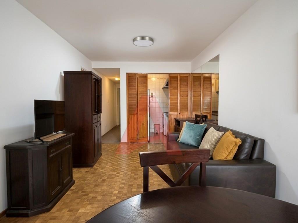 PUNTA CARRETAS A PASOS DEL MAR - 1DORMITORIO CON MUEBLES
