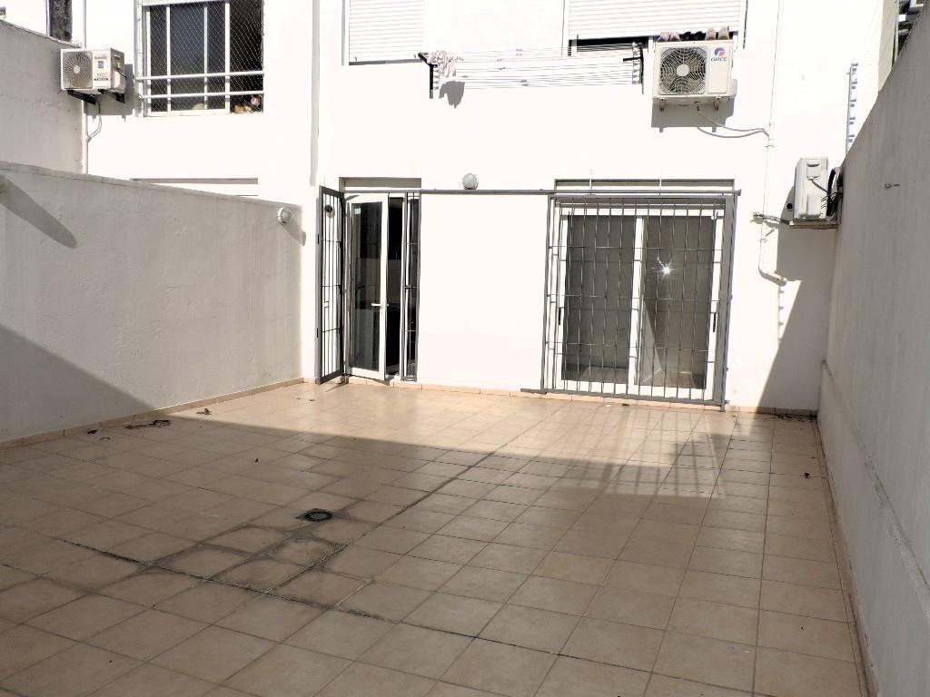 INVERSONRES VENTA MONOAMBIENTE PATIO PARRILLERO GARAGE BUCEO