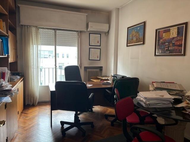 DIRI PARAGUAY Y 18 - 137m2 - OFICINA Y/O VIVIENDA - MUY BUEN