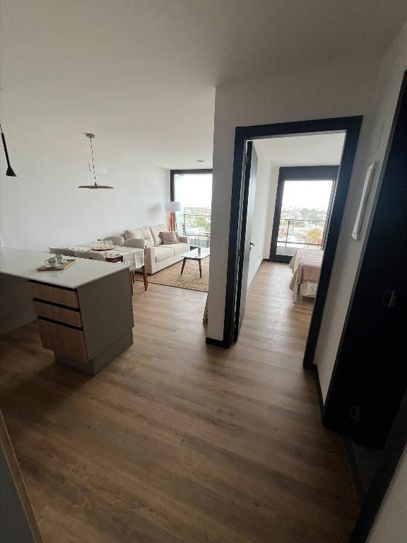 Venta Pent House Parque Batlle 1 dormitorio cocina definida