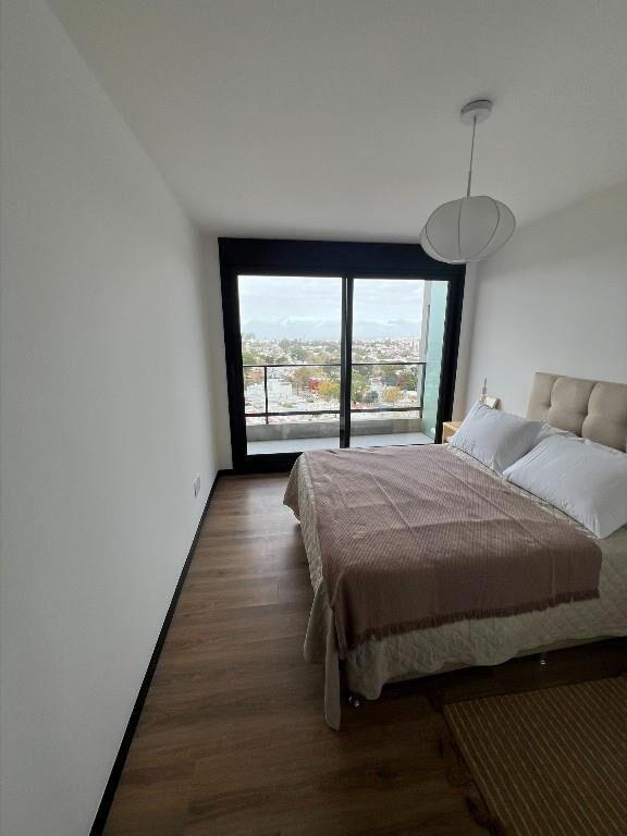 Venta Pent House Parque Batlle 1 dormitorio cocina definida
