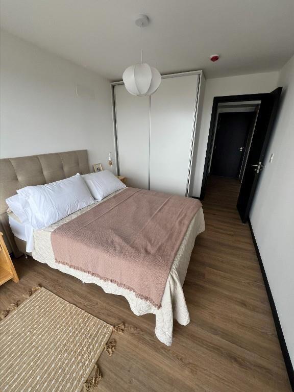 Venta Pent House Parque Batlle 1 dormitorio cocina definida