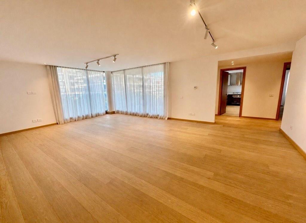 VENDE A ESTRENAR CARRASCO 2 DORMITORIOS 2 BAÑOS PARRILLERO