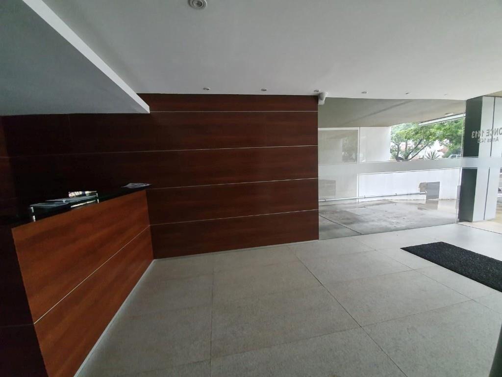 Monoambiente al frente, piso 6, orientación este