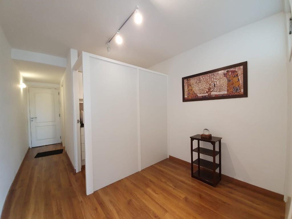 Monoambiente al frente, piso 6, orientación este