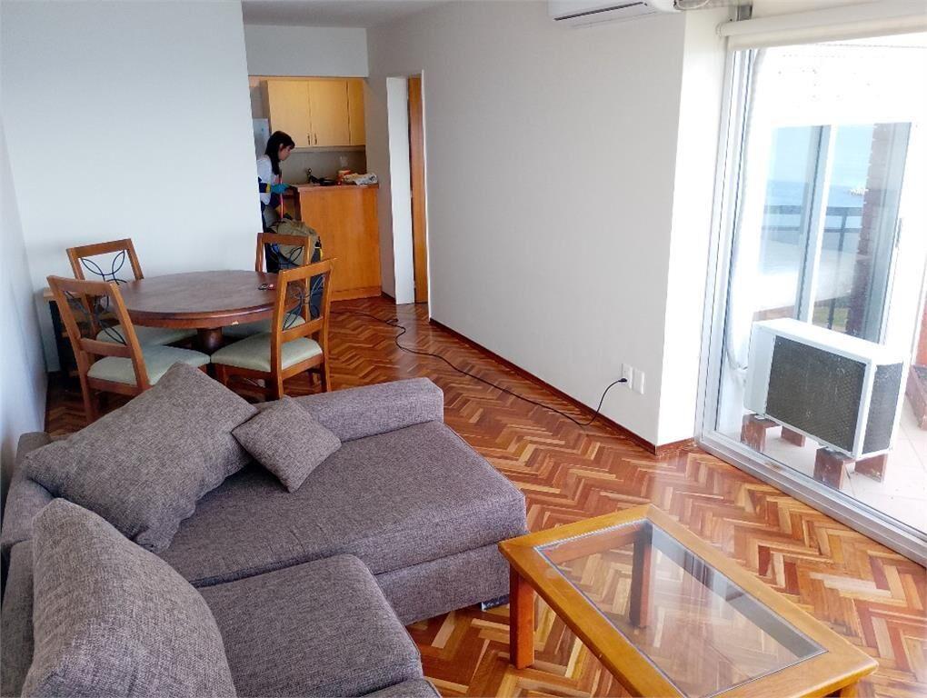 Alquiler Apto. 1 dorm. Con Muebles Vista al Mar y Garage