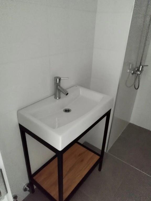 Impecable, edf de 3 años, barbacoa, amenities