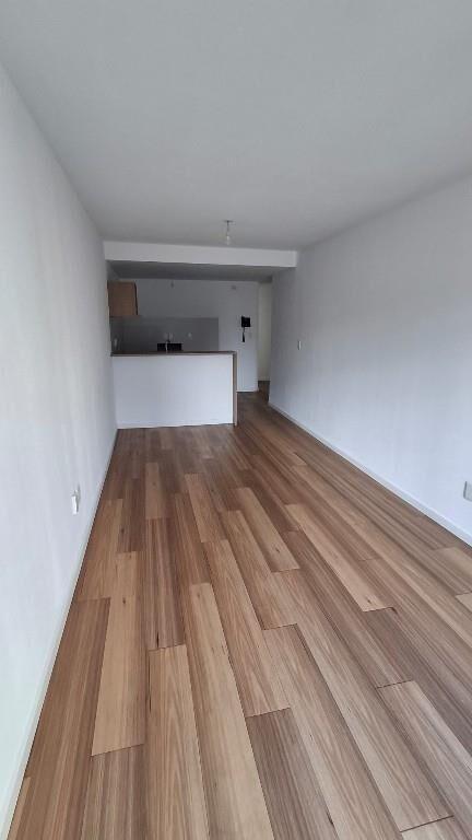 Se alquila apto en Calle Coronel Brandsen, Tres Cruces