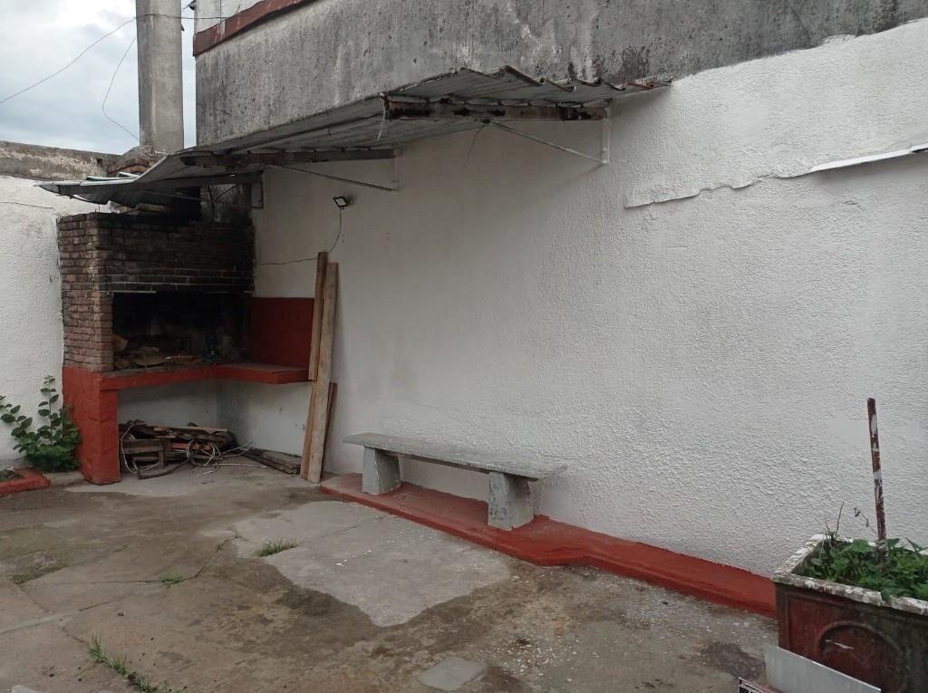IMPERIAL ALQUILA...APTO P.B 3 DORM , PARRILLERO Y DOS PATIOS
