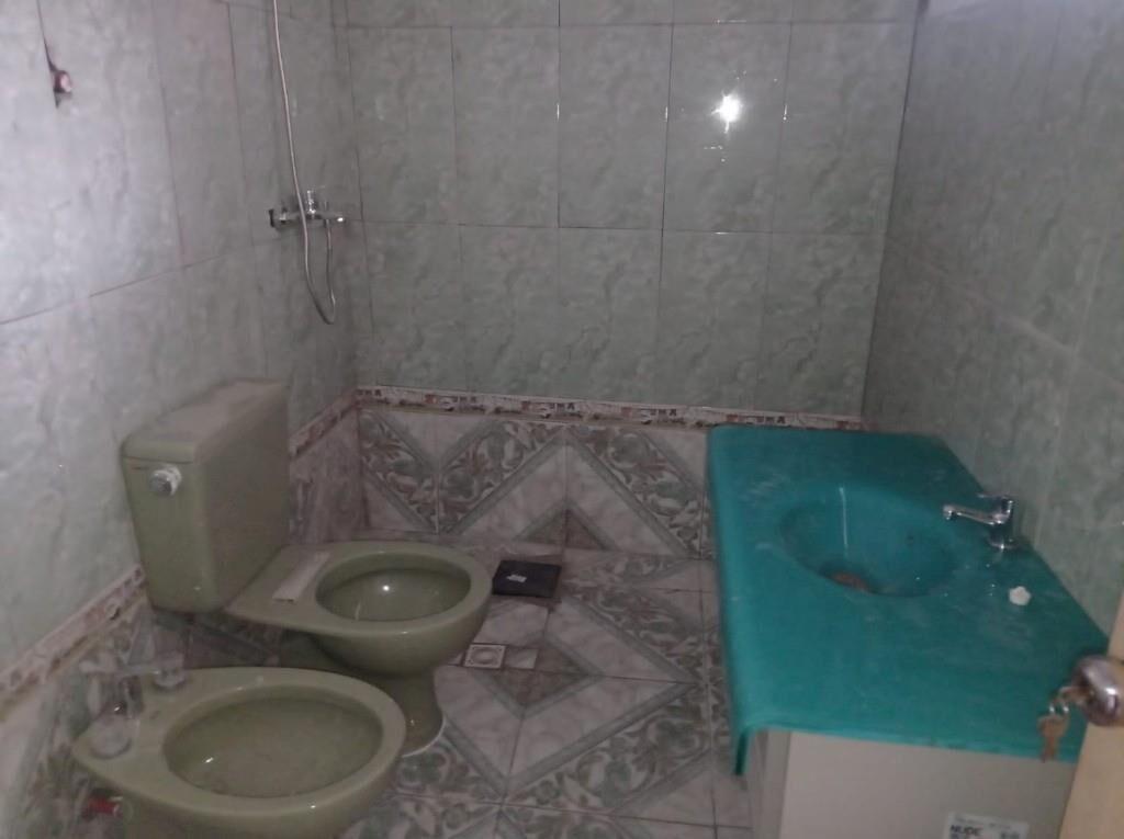 IMPERIAL ALQUILA...LOCAL , DEPOSITO O POSIBLE VIVIENDA.