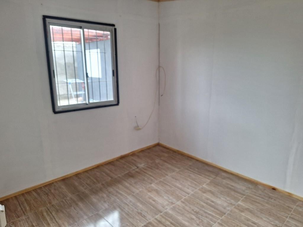 ALQ 2 DOR, COCINA-COMEDOR Y BAÑO.ENTRADA PARA COCHE.
