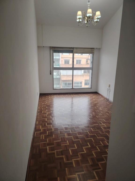 Apartamento Alquiler Punta Carretas 1 Dormitorio Garaje