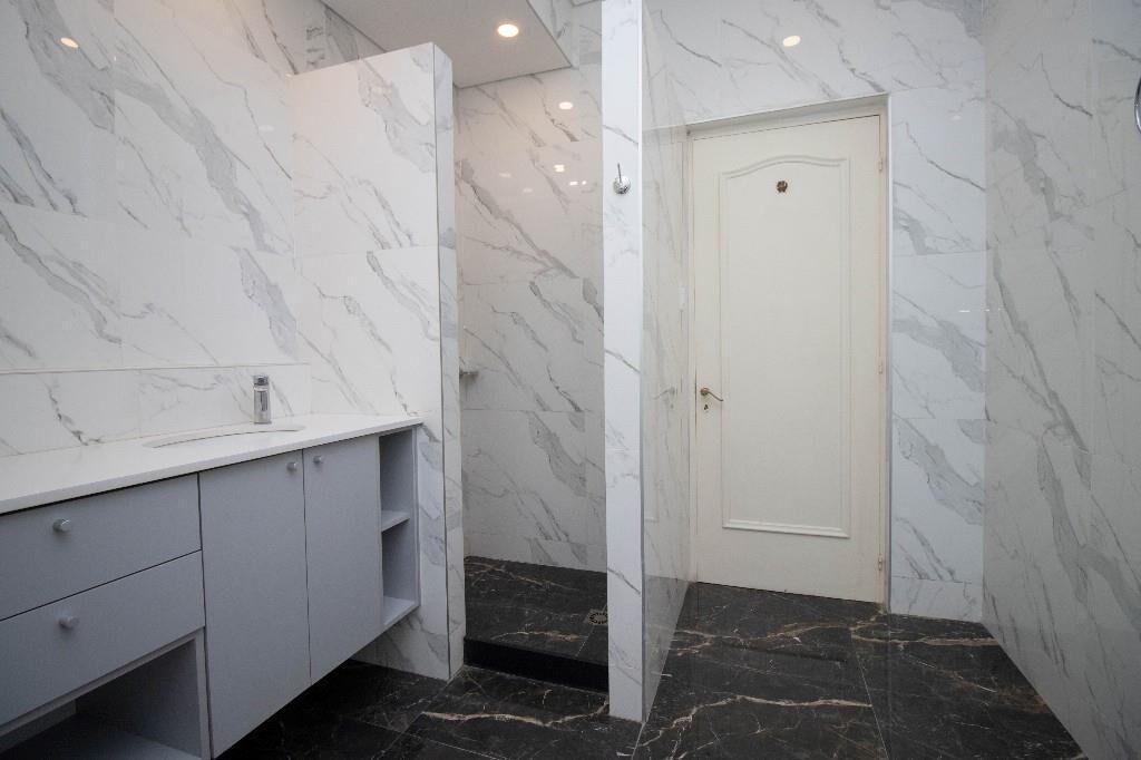 Venta Apartamento 4 Dormitorios 4 Baños