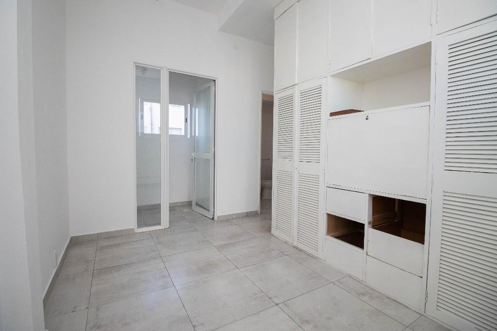 Venta Apartamento 4 Dormitorios 4 Baños