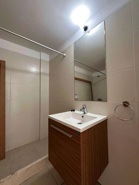 Apartamento de 1 dormitorio, Tres Cruces, Garage, patio