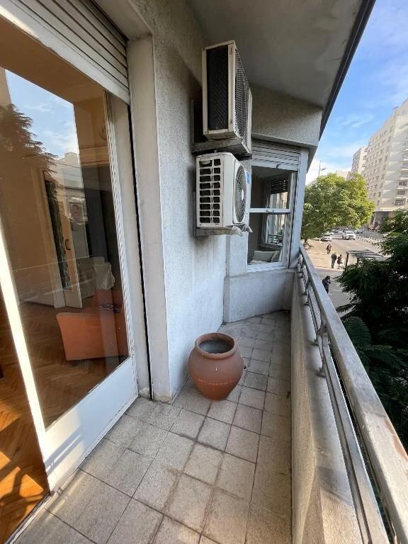 Apto en Venta 175 M2, Con Balcón Y Patio, 4 Dormi 3 baños