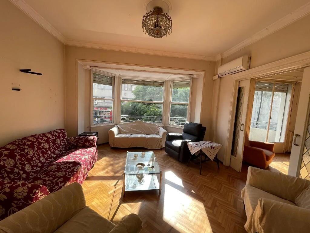 Apto en Venta 175 M2, Con Balcón Y Patio, 4 Dormi 3 baños