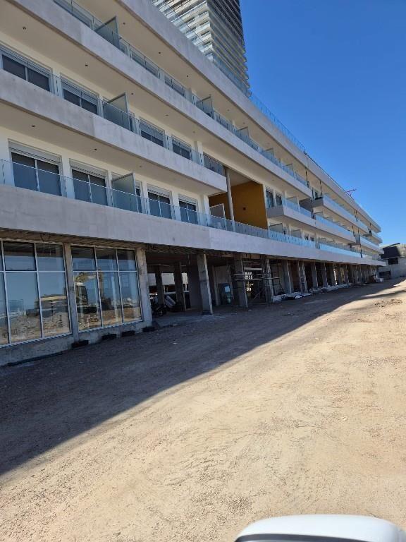 Apartamento En Venta, 1 Dormitorio, Piso 15, Al Mar