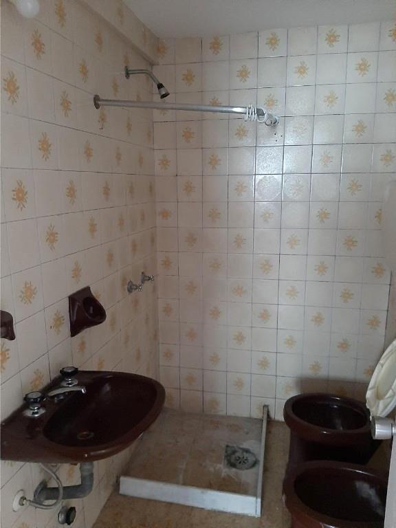 Linda Planta Con Renta, 2 dorm. En 18 Y Yi