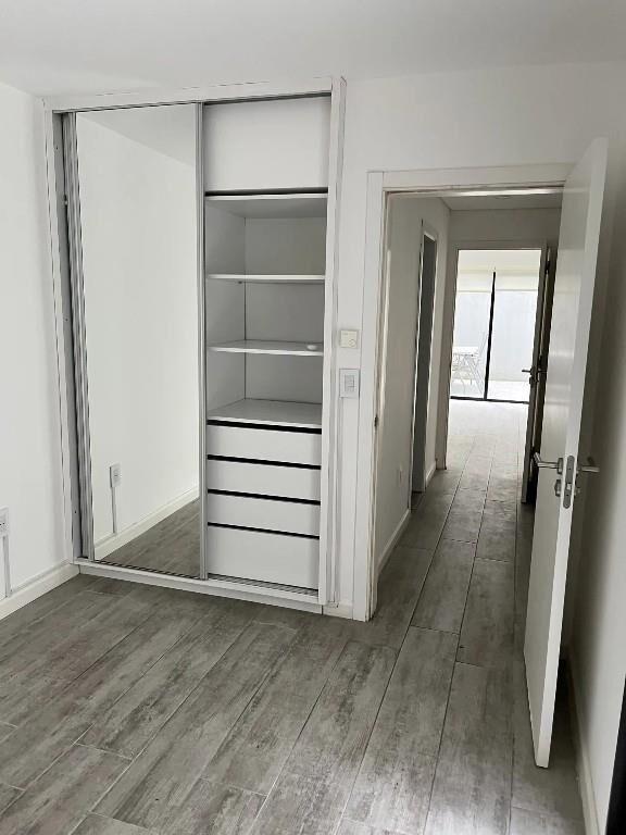 1 dormitorio + 2 patios, GGE, impecable en Pta Carretas