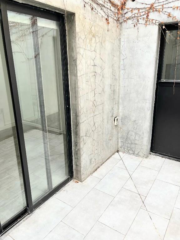 1 dormitorio + 2 patios, GGE, impecable en Pta Carretas