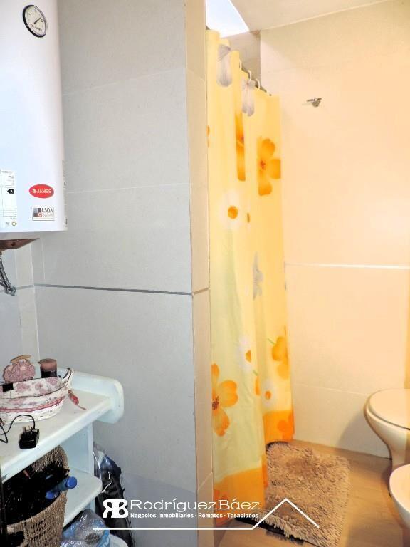 VENTA CASA GEMELA 3 DORMITORIOS 2 BAÑOS GARAJE FONDO VERDE