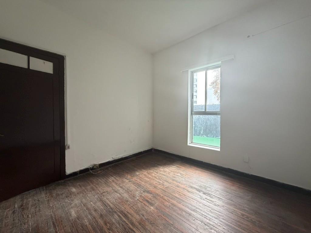 DIRI AV. GARIBALDI Y AV. 8 DE OCTUBRE DE ALTOS - 2 DORM C/TZ