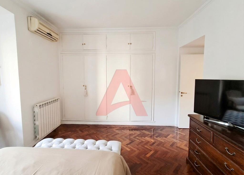 POCITOS  VENTA APARTAMENTO– 3 DORMITORIOS Y 3 BAÑOS - GARAJE